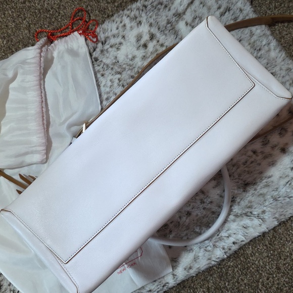 Coach Burough Bag - Picture 9 of 17